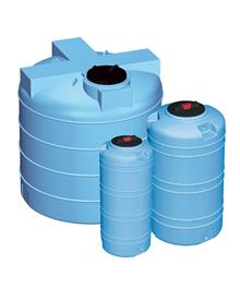 Wateropslagtanks rond staand, blauw